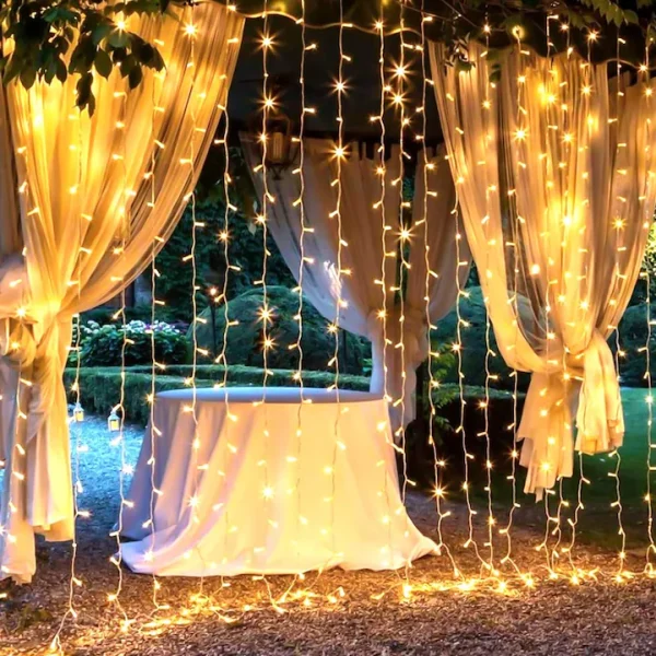 Instalatie LED tip perdea ploaie 5x2m, 600 Leduri, lumină alb cald, lumini de Crăciun pentru exterior și interior, rezistentă la umezeală și frig - imagine 7