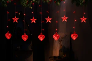 Instalație Luminoasă LED de Crăciun 3×1.5 m, cu Stele și Inimi Lumina Rosie, Decor Elegant pentru Interior și Exterior